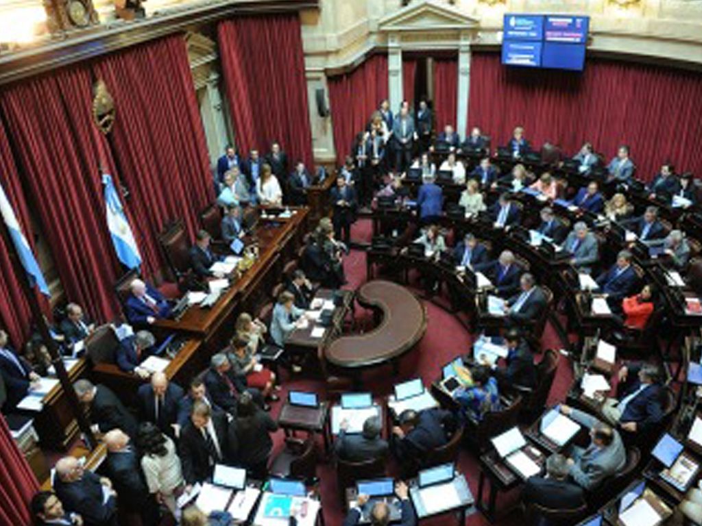 Juraron senadores