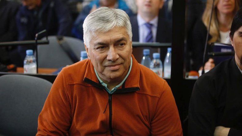 Lázaro Báez en el banquillo