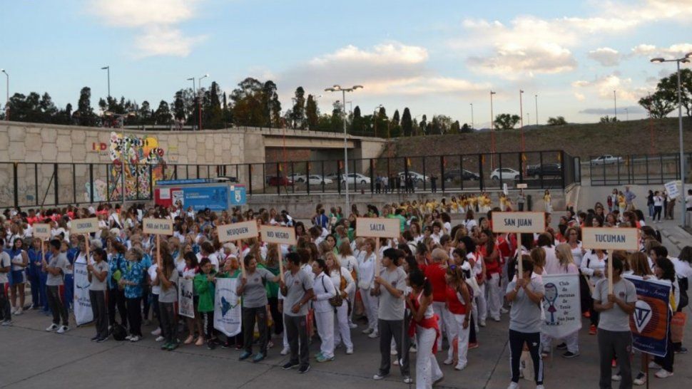 Empezó el XXXV Campeonato Nacional de Tenis de Veteranas