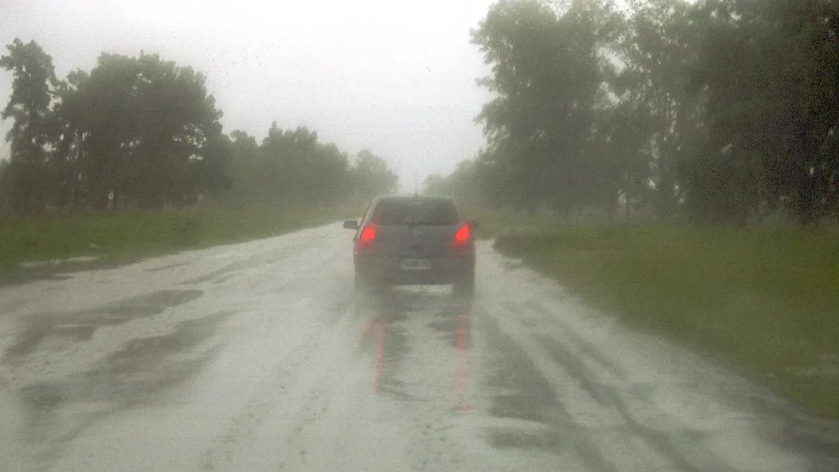 Seguridad Vial pide circular con precaución en rutas - Imagen alusiva