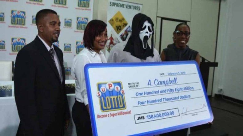 Ganó la lotería y fue a cobrar disfrazado para no compartir el premio con su familia