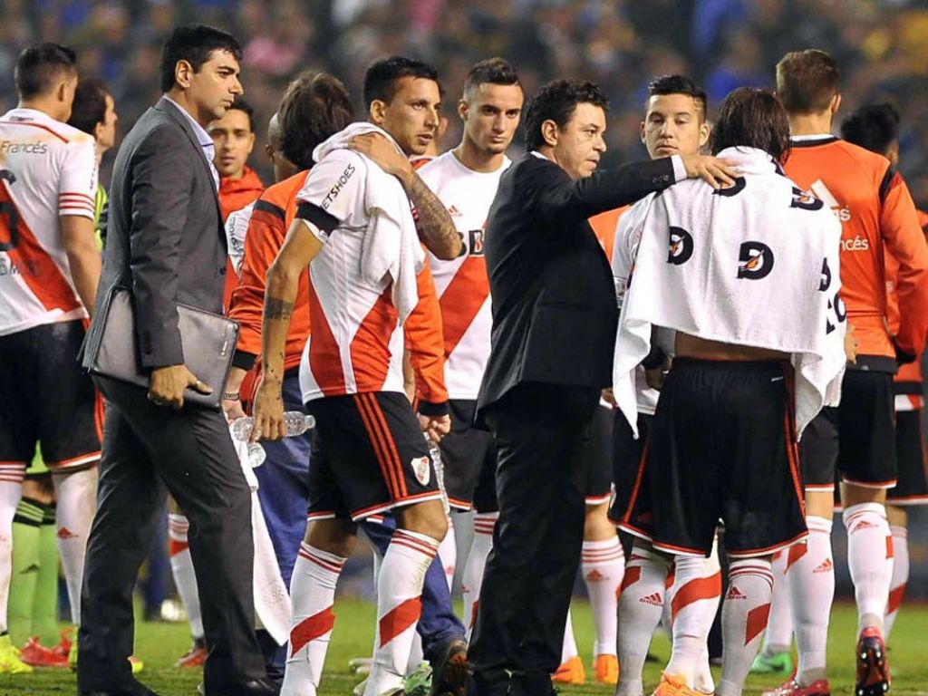 River y una imagen para el olvido