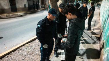 Los deudores alimentarios serán identificados con el programa Tribuna Segura.