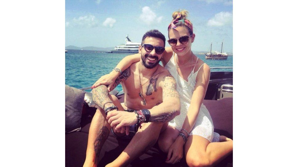 Pocho Lavezzi y su novia