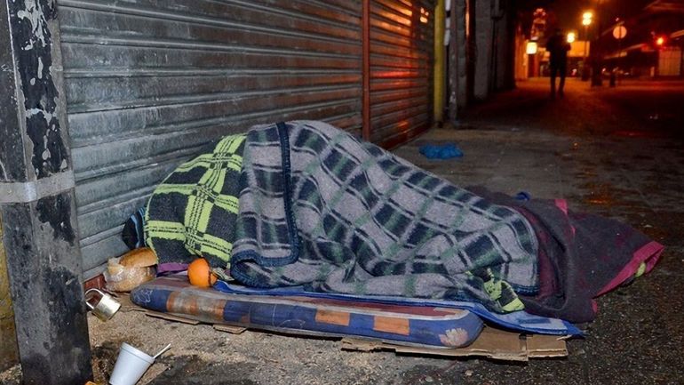 Ayuda a personas en situación de calle (Foto ilustrativa)