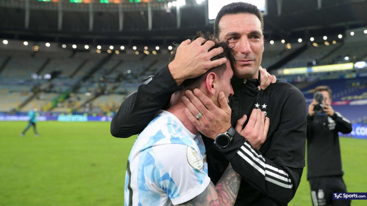 Lionel Scaloni y Lionel Messi. /Archivo