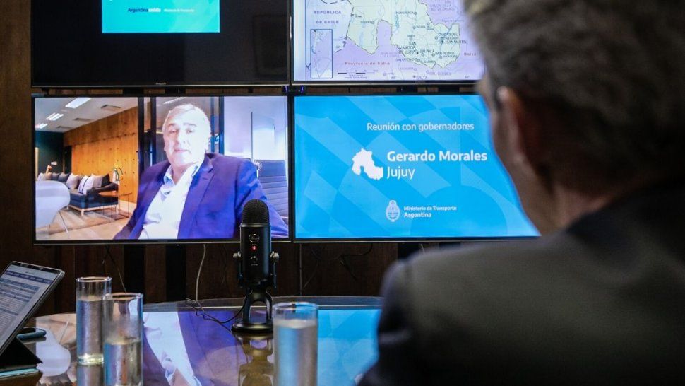 Morales y el ministro de Transporte hablaron sobre el restablecimiento del transporte de larga distancia.