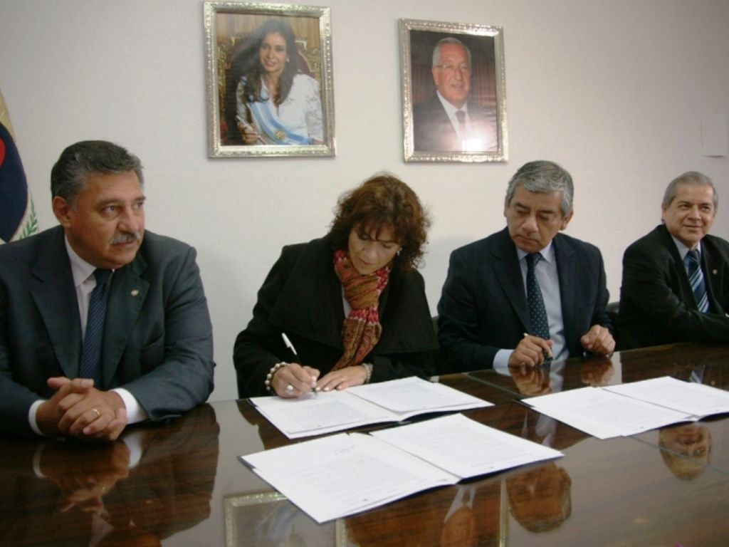 Firma de convenio