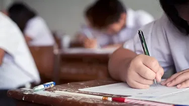 Aumentó la inversión en alfabetización, pero el material tarda en llegar a las aulas Aumentó la inversión en alfabetización, pero el material tarda en llegar a las aulas