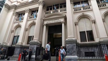 El Banco Central y la venta de dolares de las billeteras virtuales