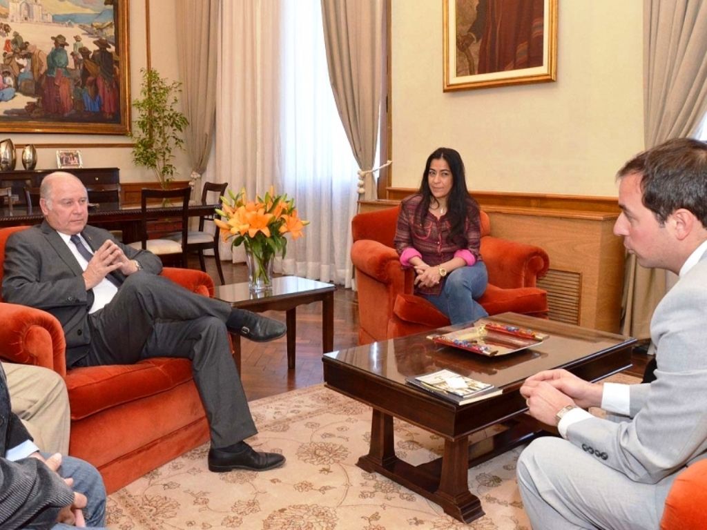 Reunión con diputado italiano
