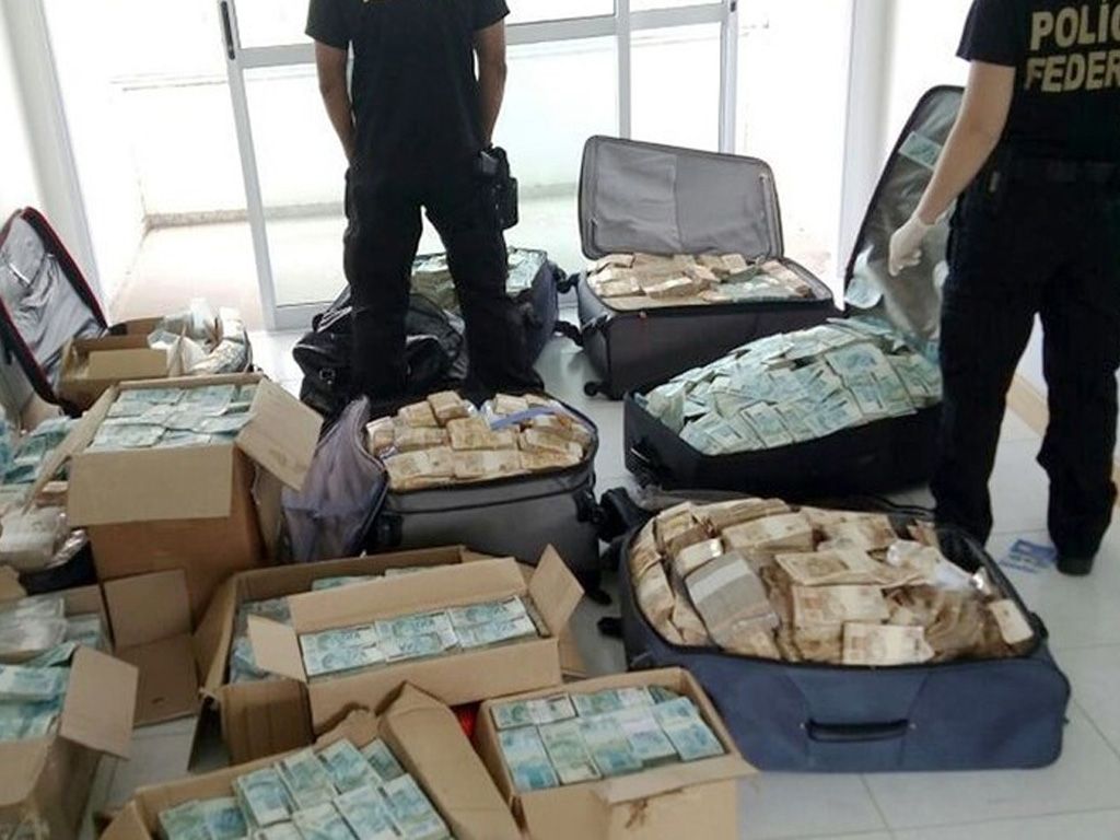 Brasil: valijas con dinero