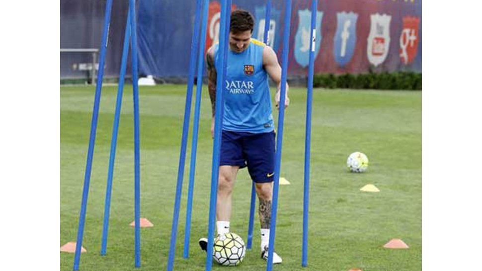 Lionel Messi volvió a practicar