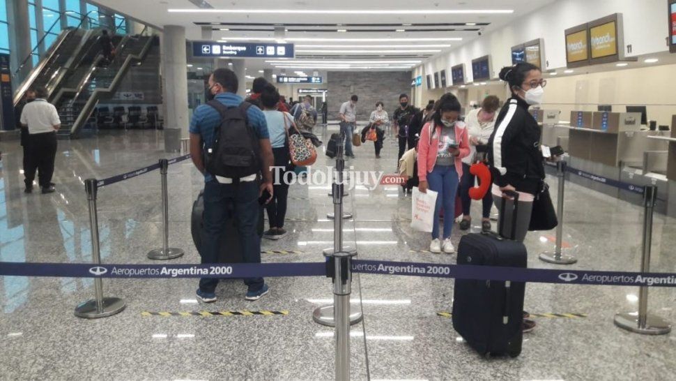 despues de siete meses, llego el primer vuelo a jujuy 