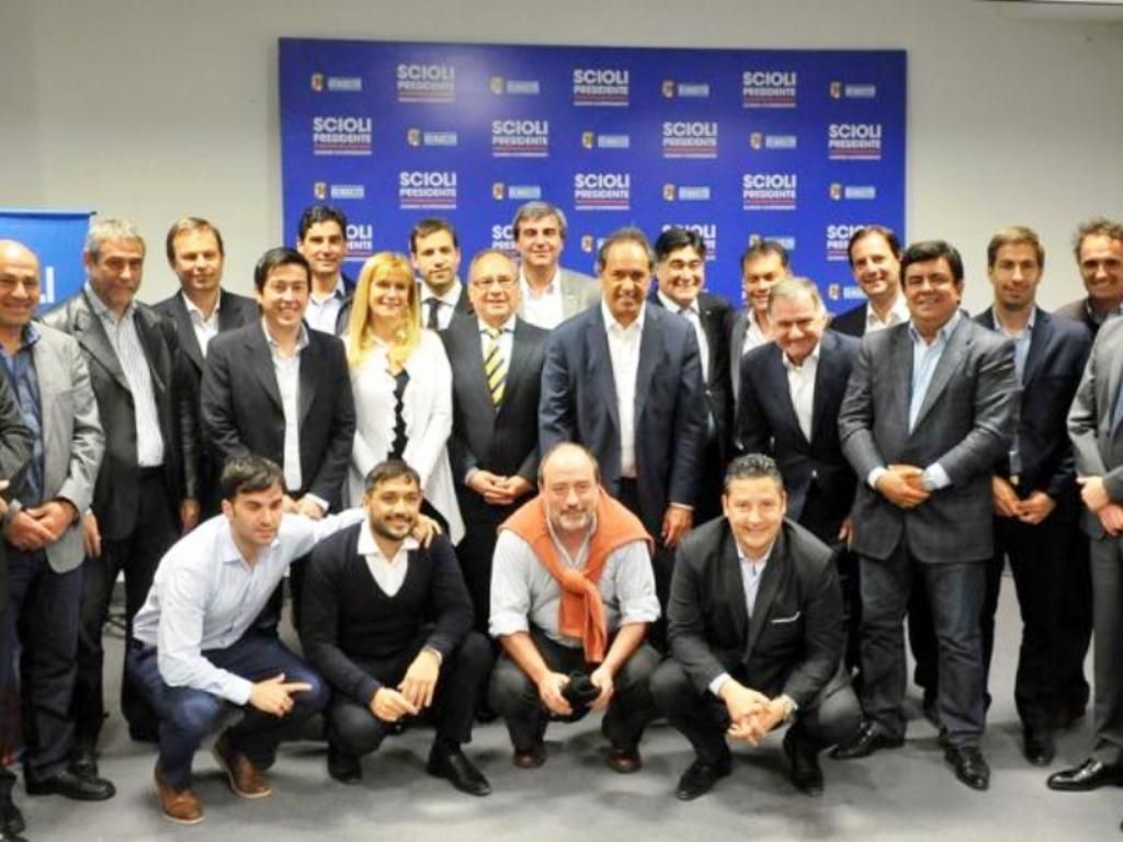 Scioli con intendentes