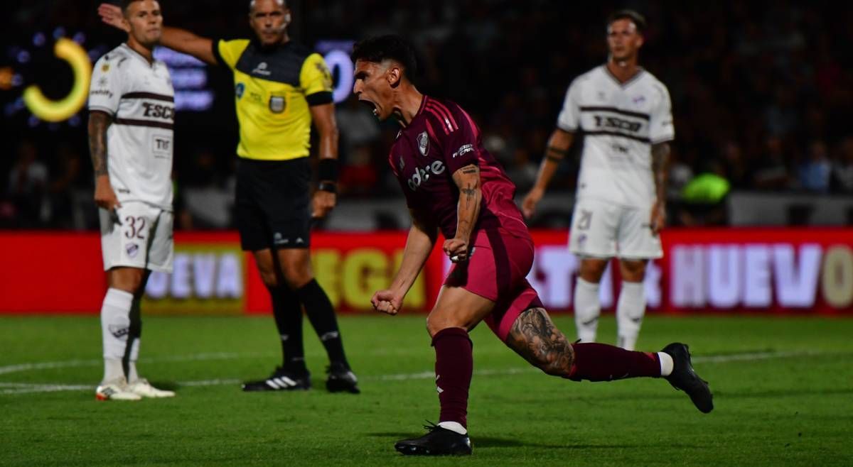 river plate no pudo contra platense y saco un empate sobre el final del partido