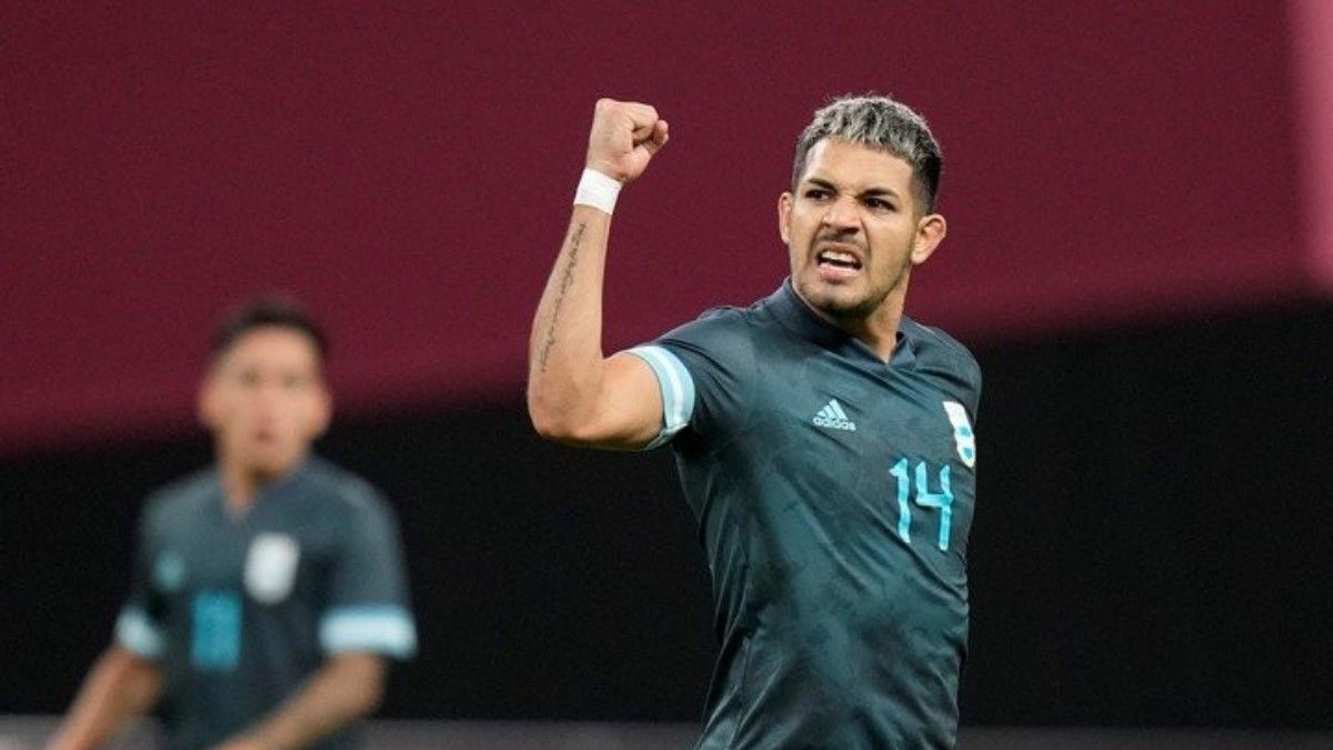 Lionel Scaloni convocó a Facundo Medina para la triple fecha FIFA.&nbsp;