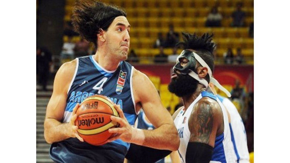 Luis Scola