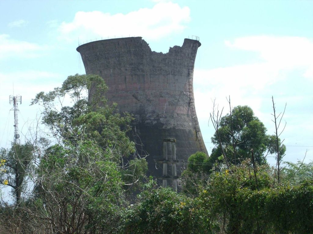 Torre dañada