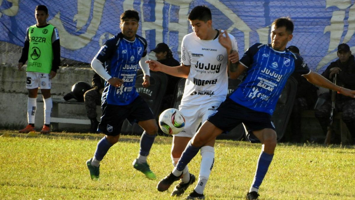 Se juega la vuelta (Foto: prensa Altos Hornos Zapla)