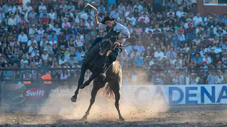Jinetes en el Festival de Jesús María