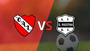 Doblete de Santiago Montiel guió el triunfo de Independiente sobre Dep. Riestra