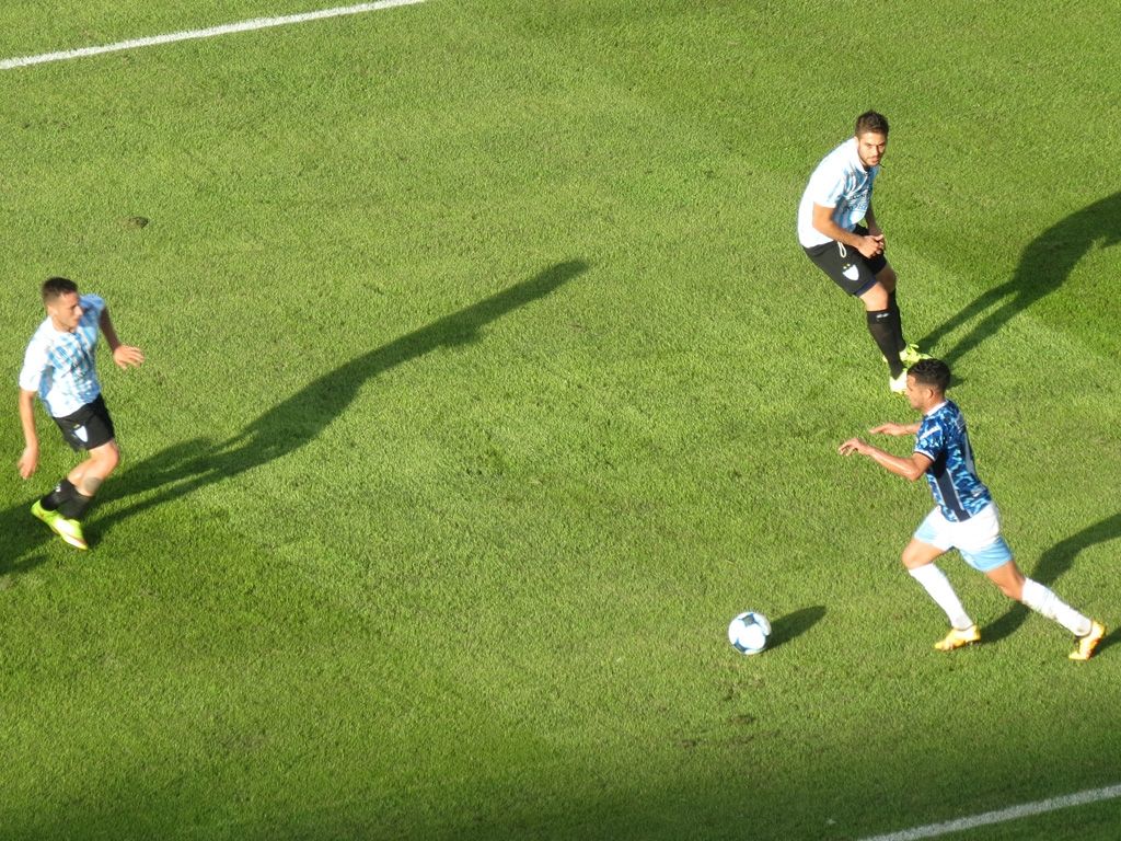 Gimnasia no pudo desequilibrar