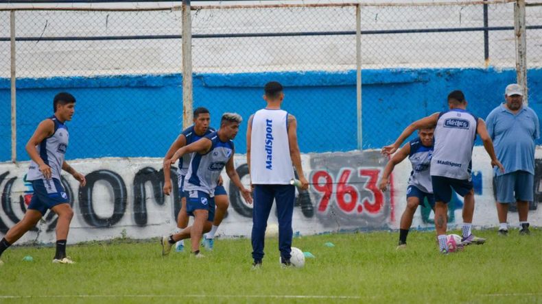 Asumió Federico Acuña en Talleres de Perico (Foto Facebook Talleres)