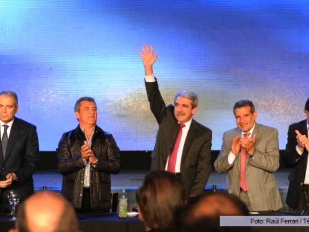 Aníbal Fernández participará las PASO