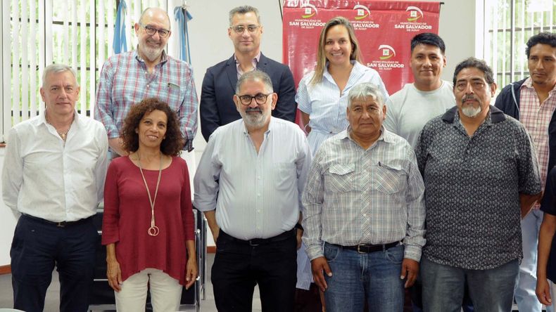 Reunión por la organización de La Flor Más Bella