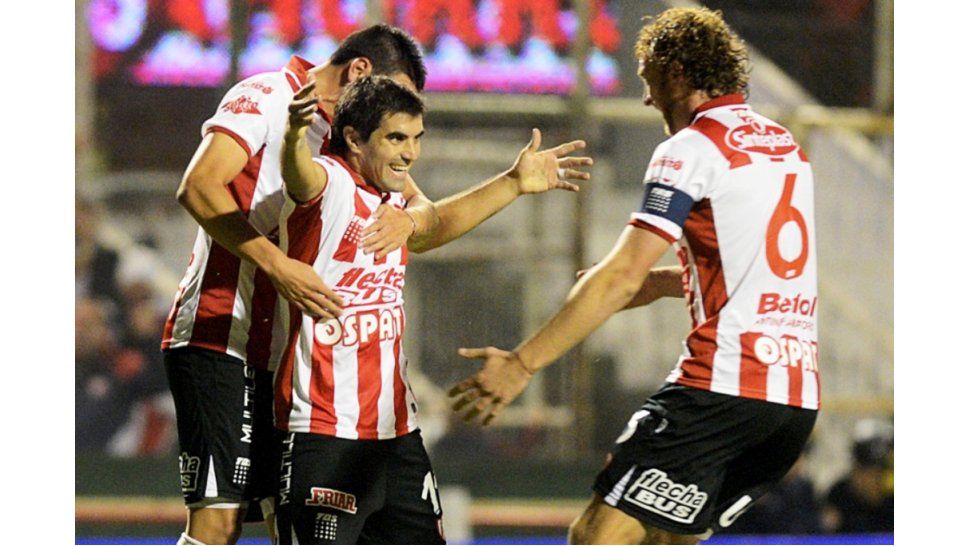 Unión sigue sumando