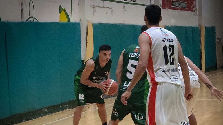 Jujuy Básquet perdió ante Avellaneda Central 