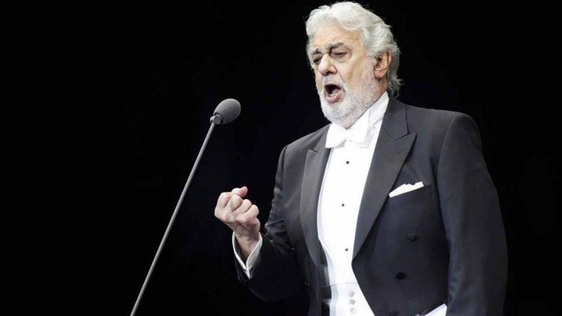 Plácido Domingo reconoció que acosó sexualmente a mujeres durante años