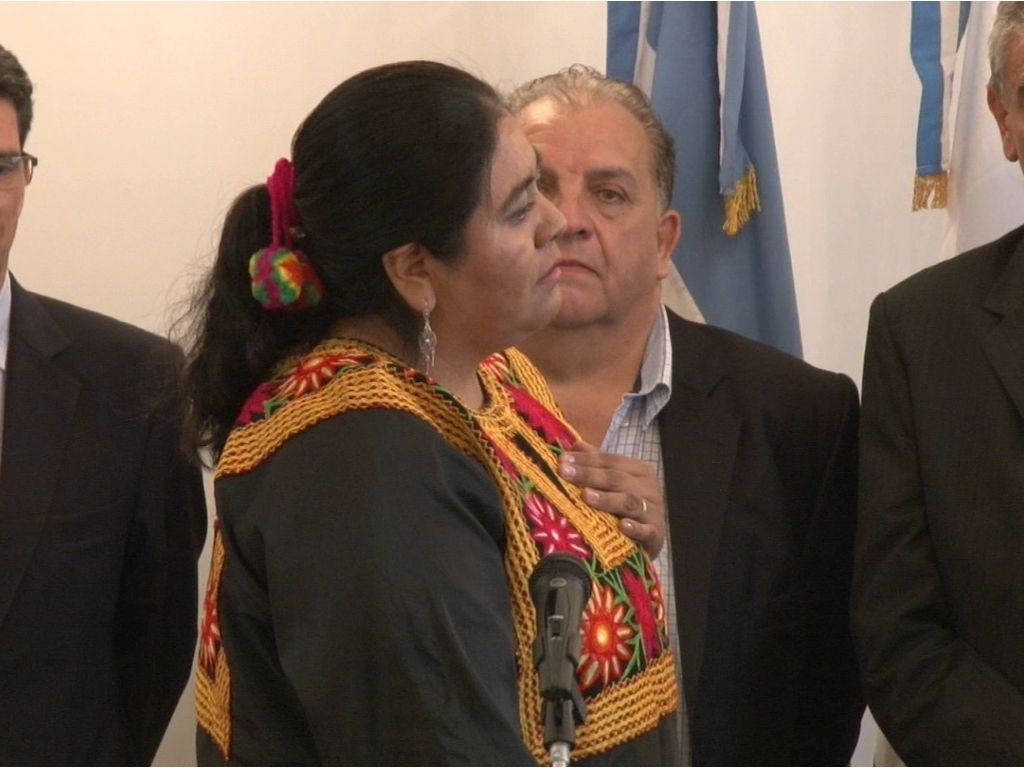 Natalia Sarapura, secretaria de pueblos