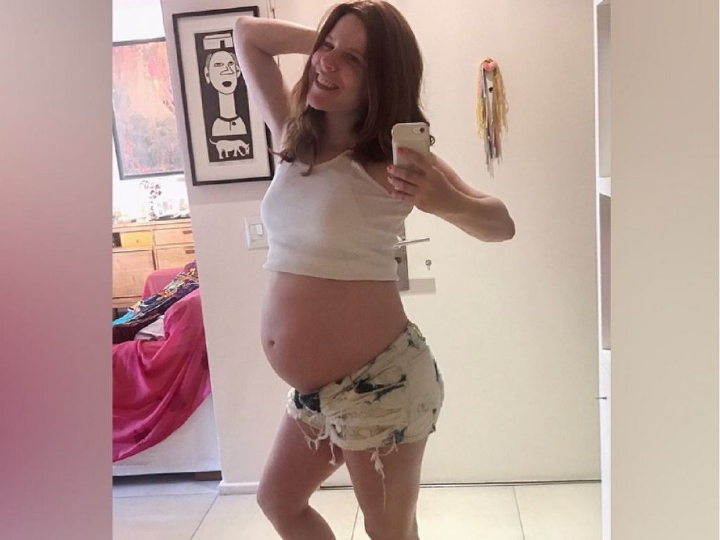 agustina kampfer embarazada