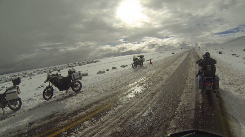 Nieve en Paso de Jama - foto de archivo