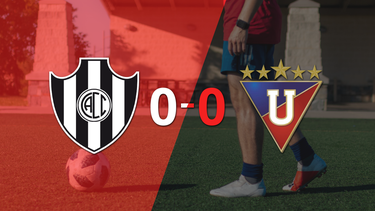 Central Córdoba (SE) y Liga de Quito terminaron sin goles