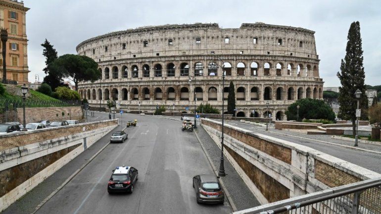 La ciudad de Roma, en Italia, se encuentra vacía