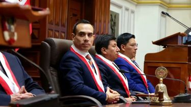El Congreso de Perú destituye a su presidente, José Jerí. El Congreso de Perú destituye a su presidente, José Jerí.