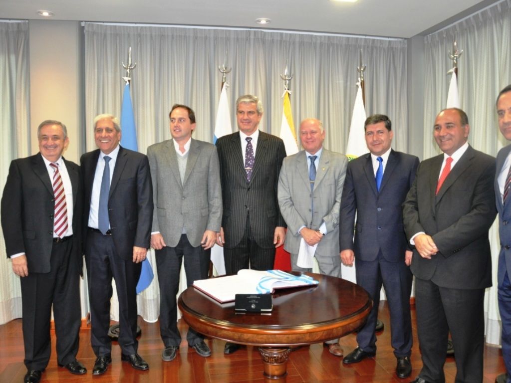 Autoridades presentes
