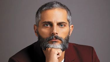 La serie, llamada El refugio atómico, es obra de Álex Pina y Esther Martínez Lobato.