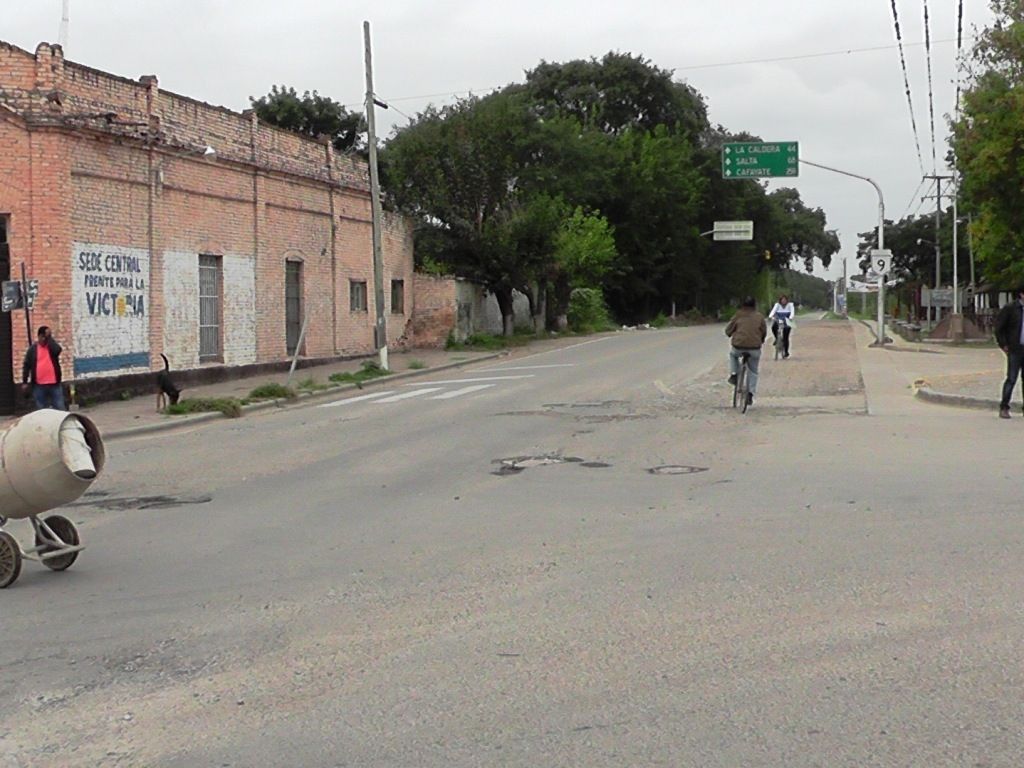 Sarmiento esq. Centenario