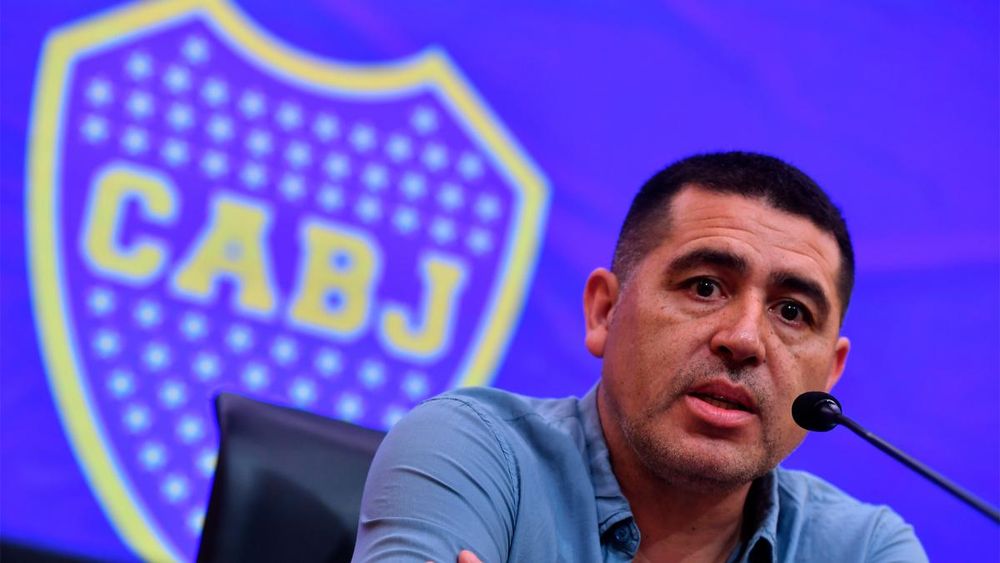 Diego Martínez será el entrenador de Boca en el inicio del mandato de Riquelme.