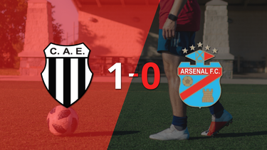 A Estudiantes (BA) le alcanzó con un gol para derrotar a Arsenal en el estadio Ciudad de Caseros