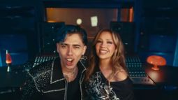 Luck Ra y Thalía estrenaron una versión de “A quién le importa” en clave de cuarteto.