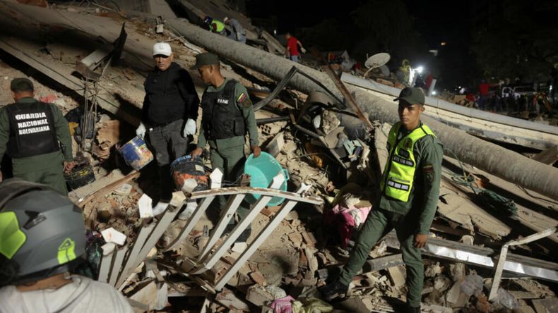 Argentina ofreció ayuda a Venezuela por el trágico terremoto y retomó el diálogo político con Delcy Rodríguez.