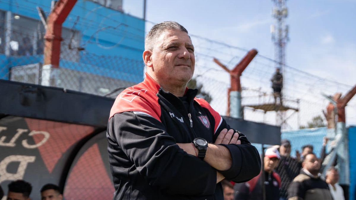Chacarita busca a un goleador de Gimnasia de Jujuy