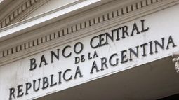 El secretario del Tesoro estadounidense, Scott Bessent, confirmó el intercambio de monedas.