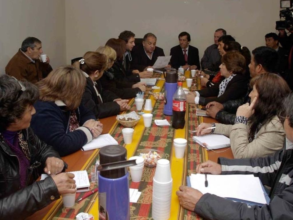 Reunión con los gremios