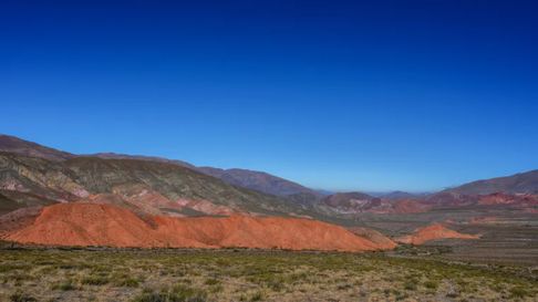 Todo Jujuy | Entre cerros multicolores, silencio sagrado y tradiciones vivas, Tumbaya invita a conectar con la esencia profunda de la Quebrada de Humahuaca.